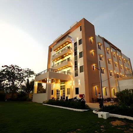 Sun Stone Hotel & Club - Jawai Sheoganj ภายนอก รูปภาพ