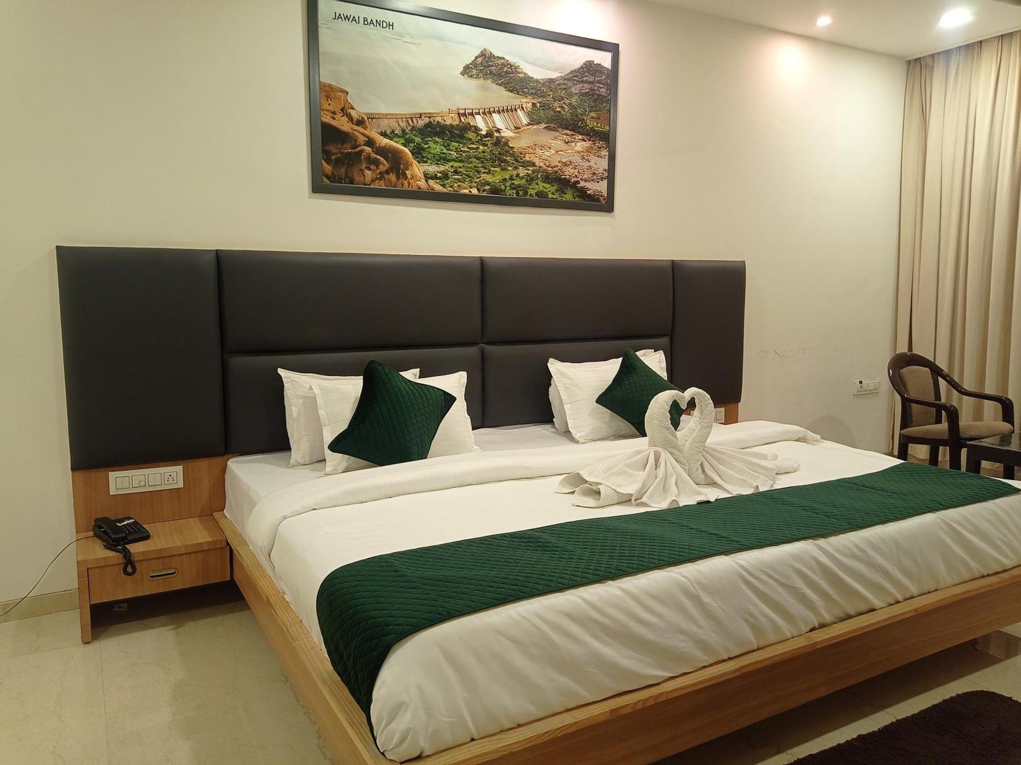 Sun Stone Hotel & Club - Jawai Sheoganj ภายนอก รูปภาพ