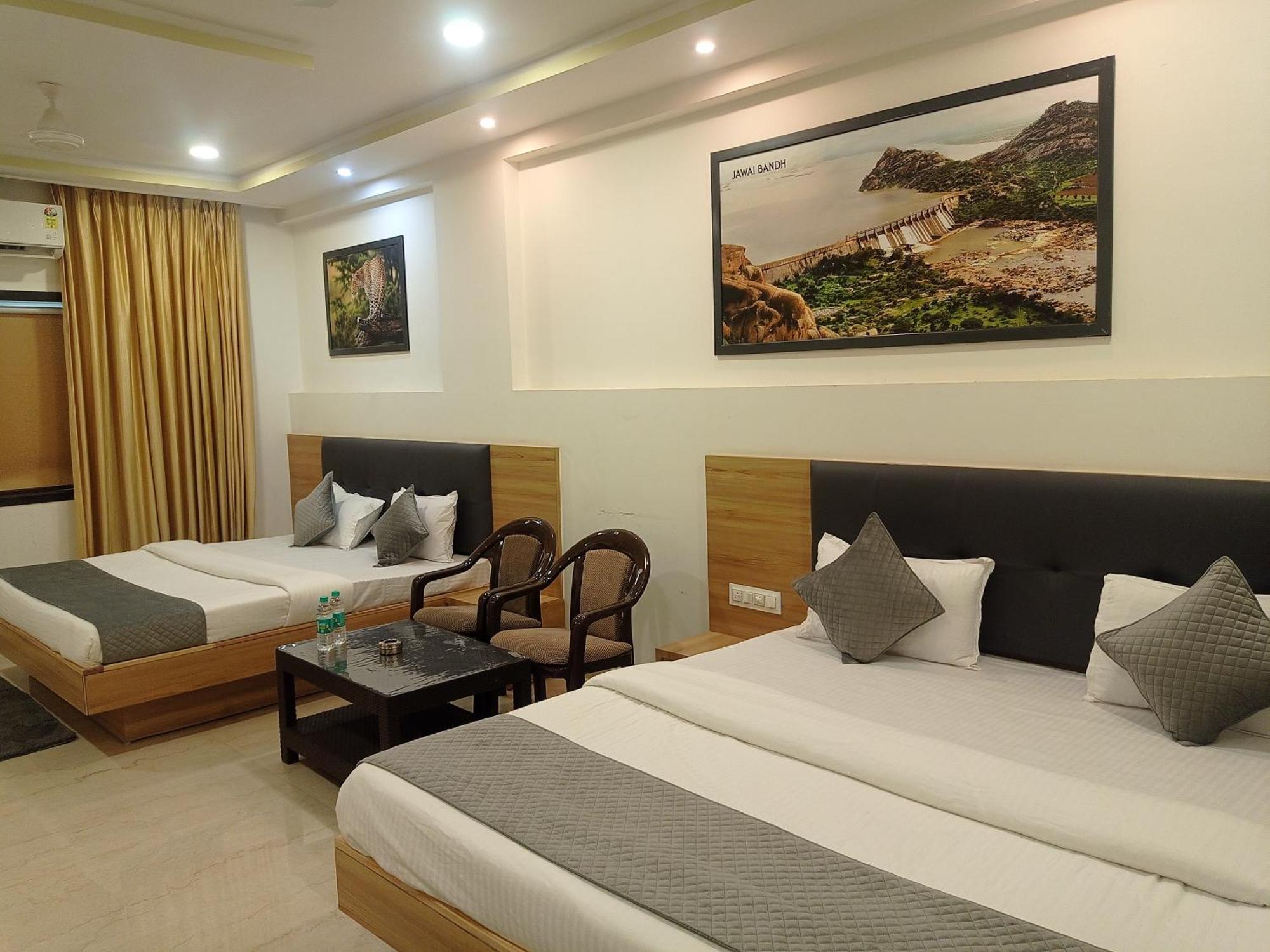 Sun Stone Hotel & Club - Jawai Sheoganj ภายนอก รูปภาพ