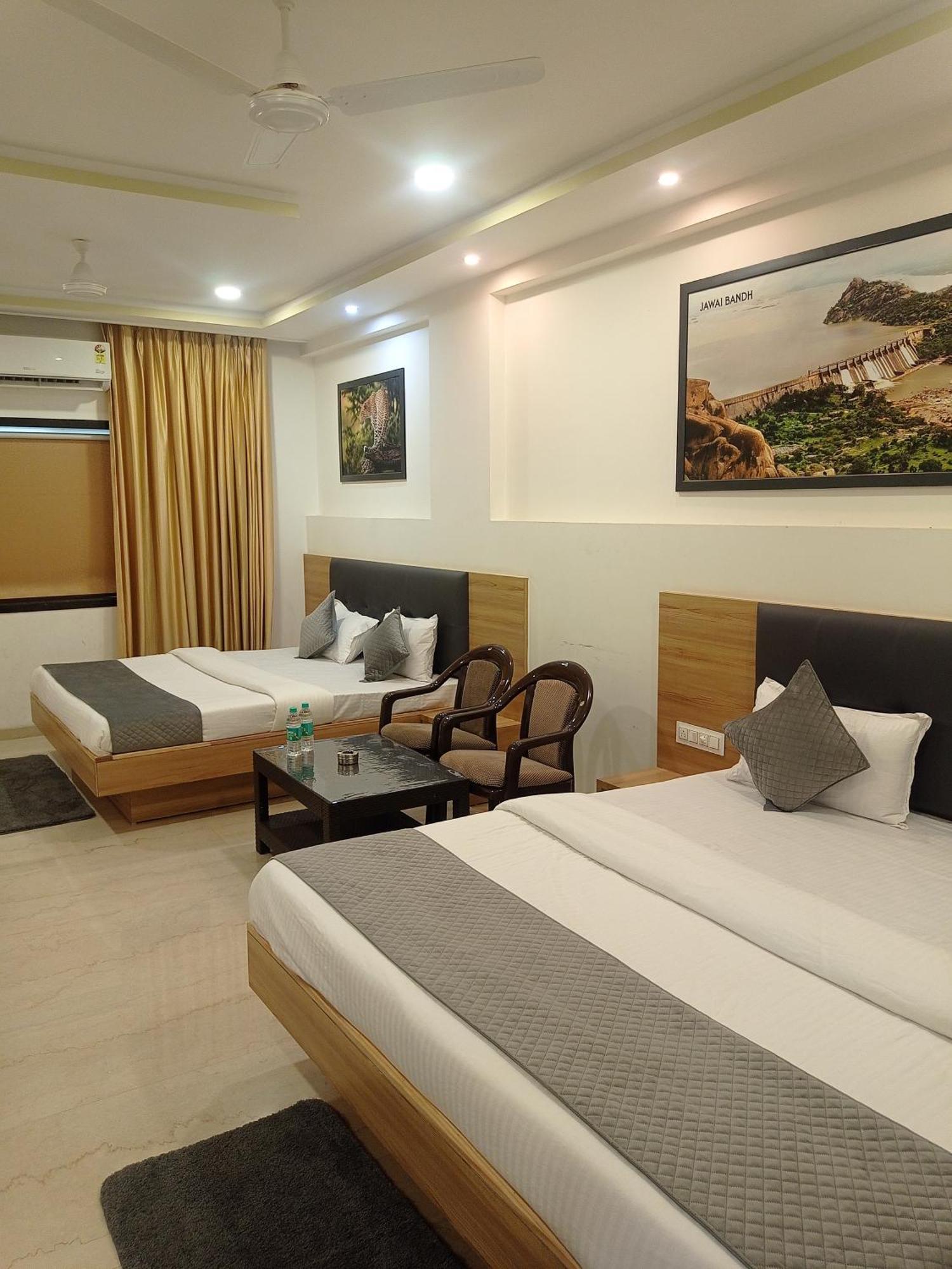Sun Stone Hotel & Club - Jawai Sheoganj ภายนอก รูปภาพ