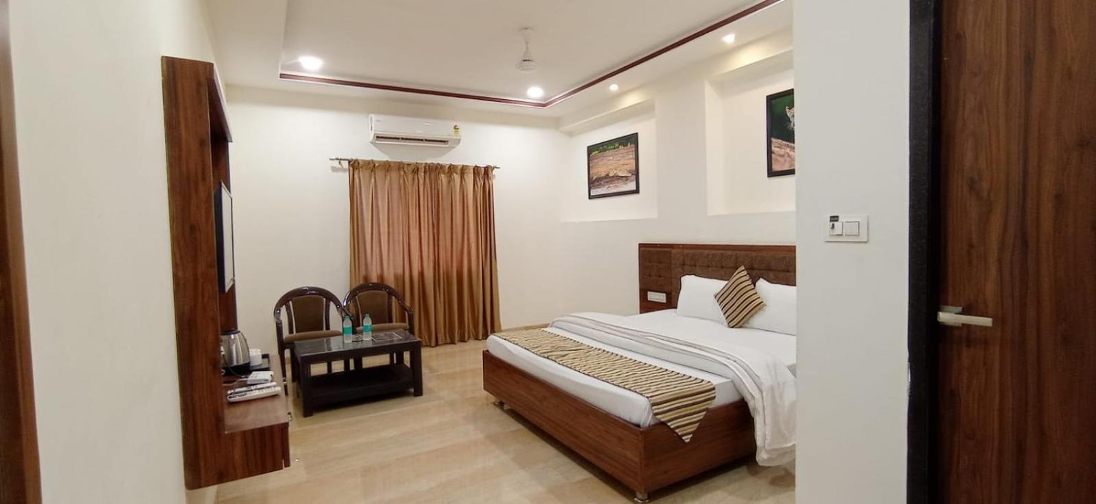 Sun Stone Hotel & Club - Jawai Sheoganj ภายนอก รูปภาพ